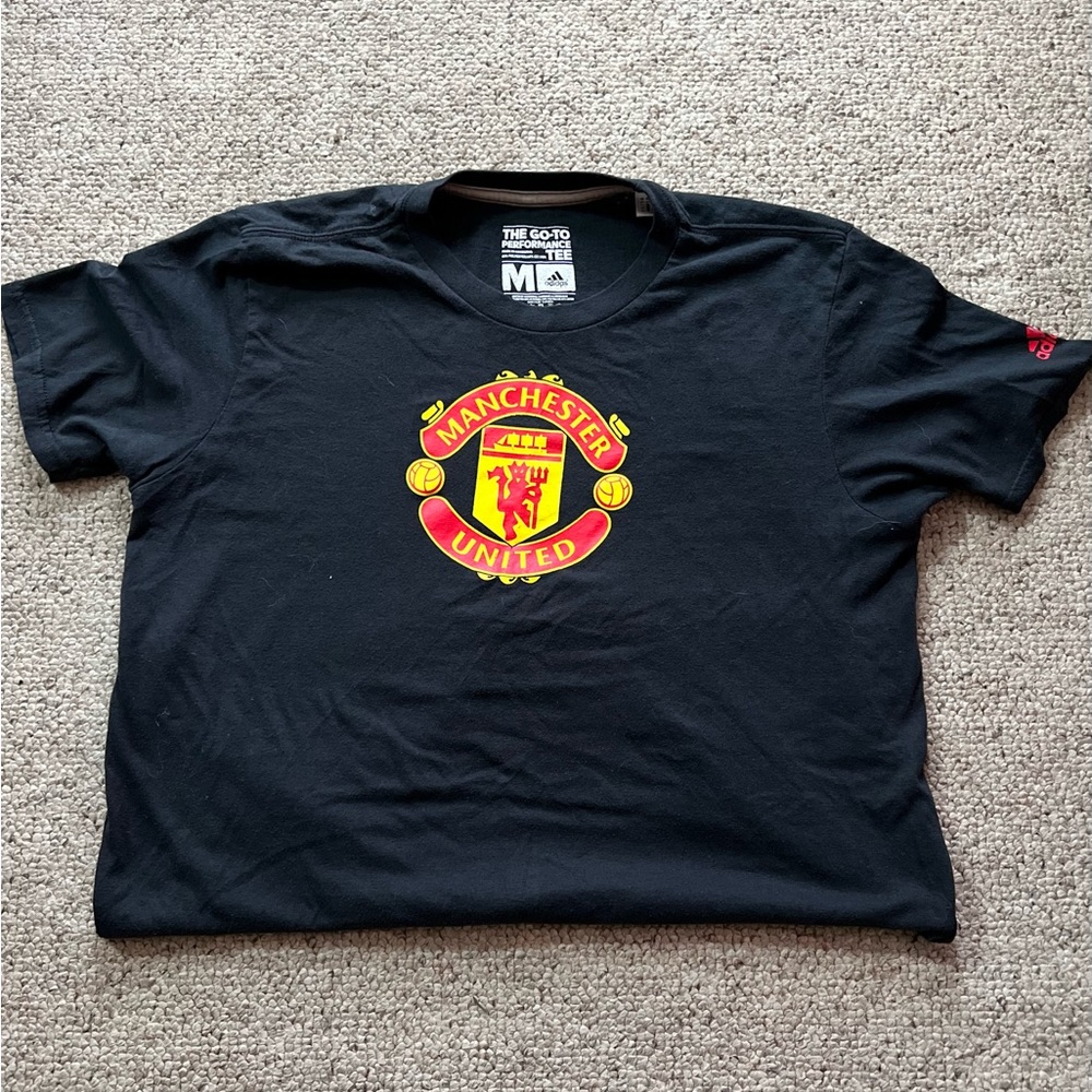 Black men’s adidas short sleeve